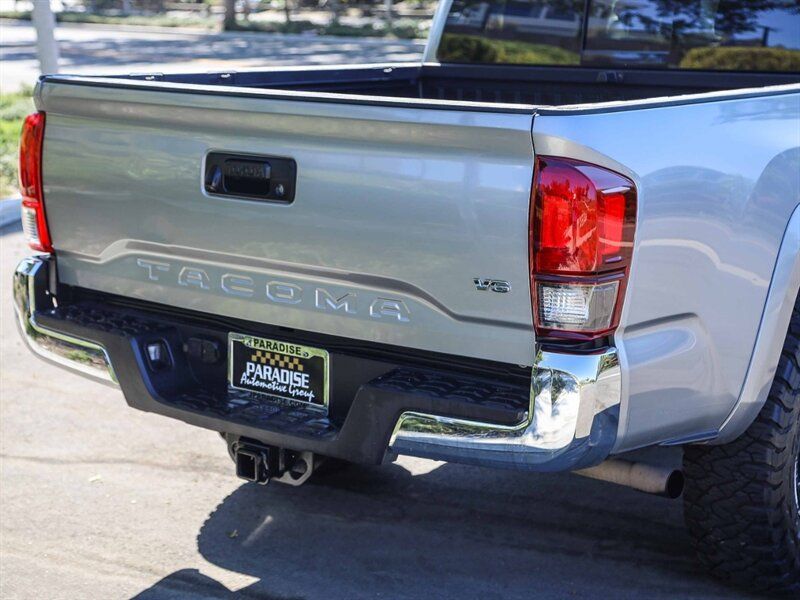 Used 2021 Toyota Tacoma SR5 RWD image 14
