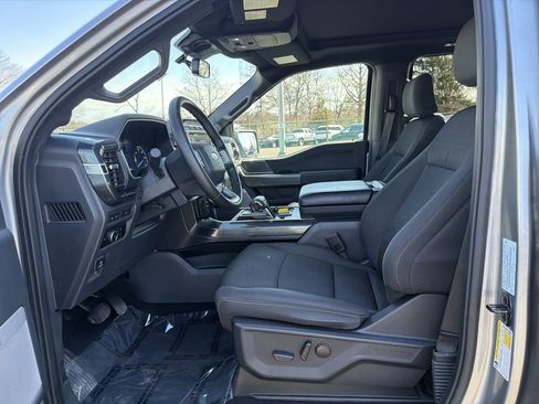 Used 2023 Ford F150 XLT w/ Equipment Group 302A High AWD/4WD image 11