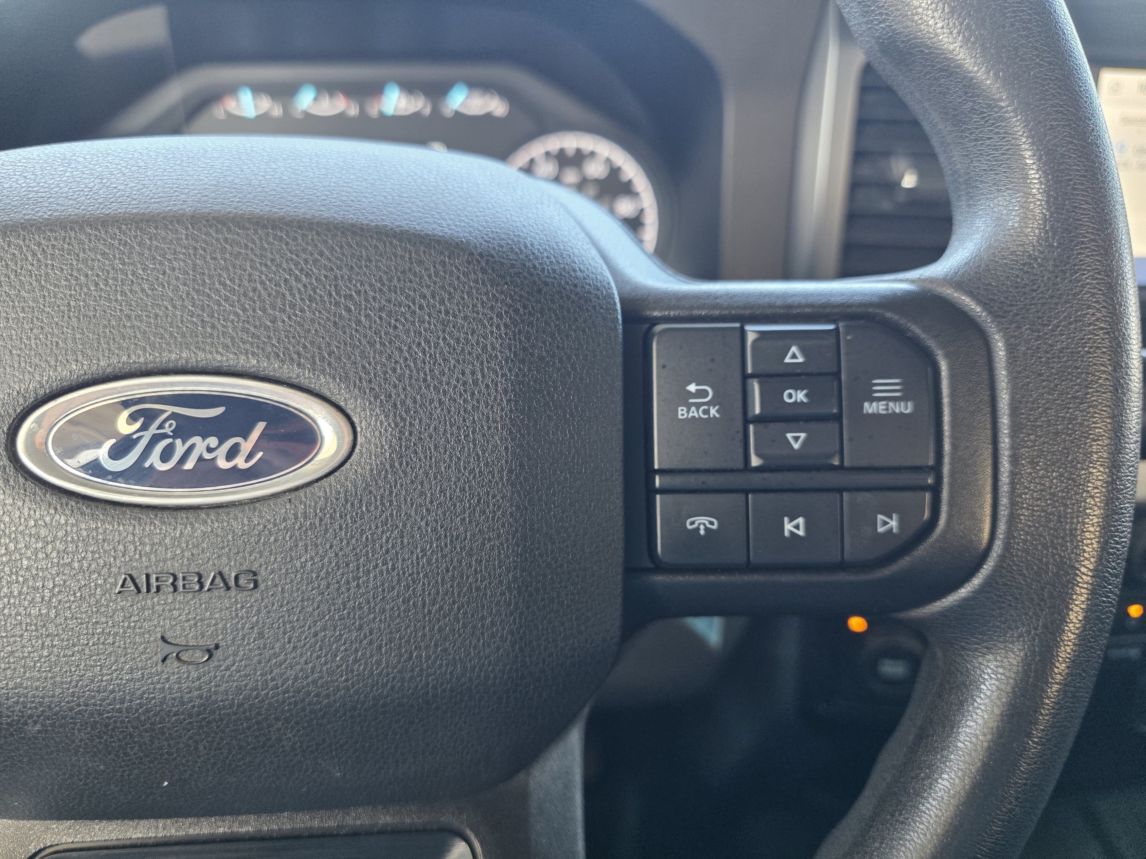 Used 2026 Ford F350 XLT w/ XLT Value Package AWD/4WD image 25
