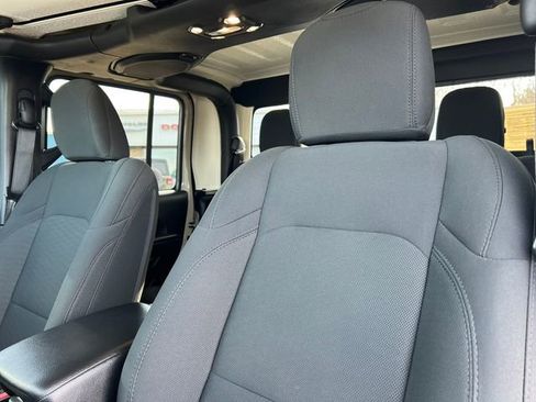 Used 2020 Jeep Gladiator Sport w/ Quick Order Package 24S image 20