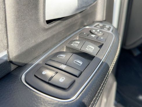 Used 2024 RAM 2500 Big Horn w/ Bed Utility Group image 27