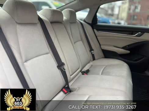 Used 2019 Honda Accord LX image 9