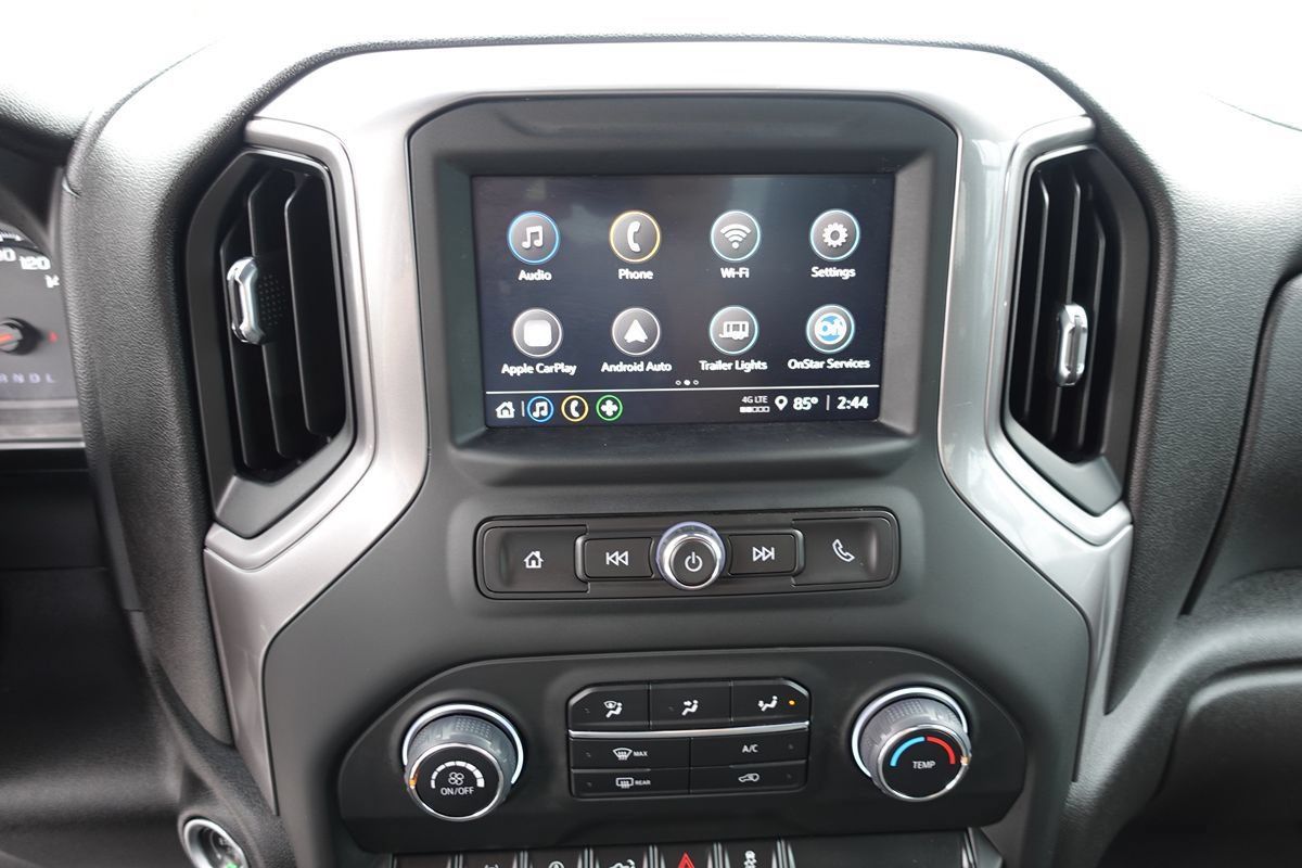 Used 2024 Chevrolet Silverado 1500 Custom w/ Dark Appearance Package AWD/4WD image 44
