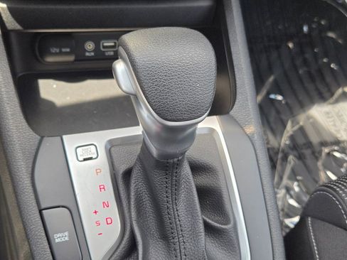 Used 2020 Kia Forte LXS FWD image 27