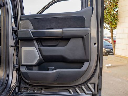 Used 2022 Ford F150 Platinum w/ Equipment Group 701A High image 39