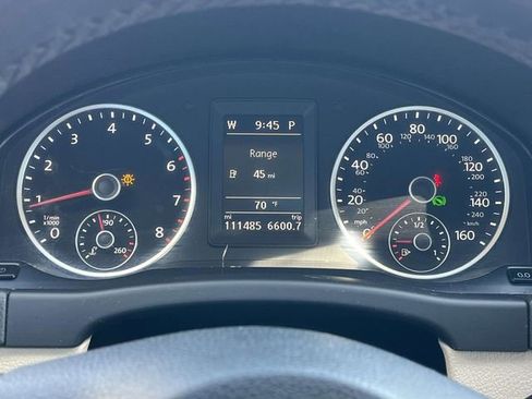 Used 2016 Volkswagen Tiguan SE FWD image 35