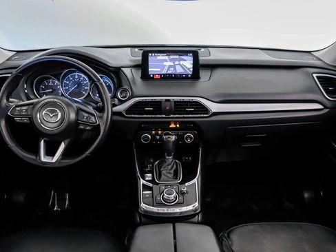Used 2018 MAZDA CX-9 Touring w/ Touring Premium Package image 13