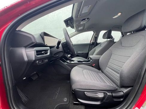 Certified 2025 Kia K4 EX FWD image 16