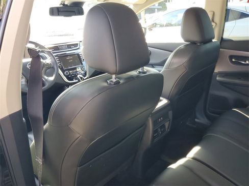 Certified 2024 Nissan Murano SV image 11