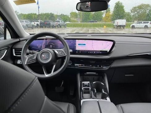 Used 2024 Buick Envision Preferred AWD/4WD image 2