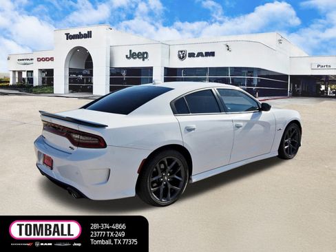 Used 2023 Dodge Charger R/T w/ Plus Group image 7
