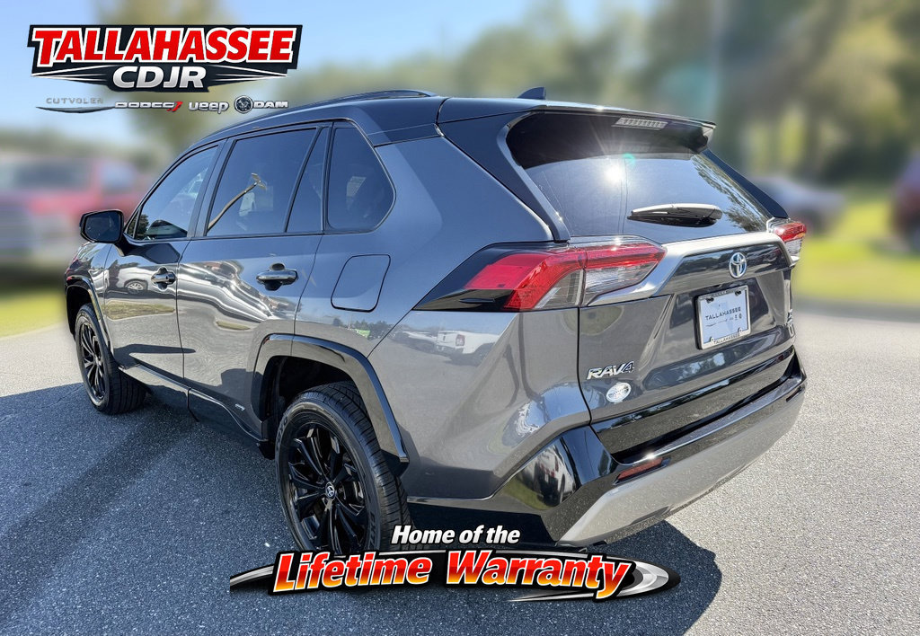 Used 2023 Toyota RAV4 XSE AWD/4WD image 9