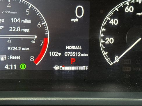 Used 2023 Honda HR-V LX image 26