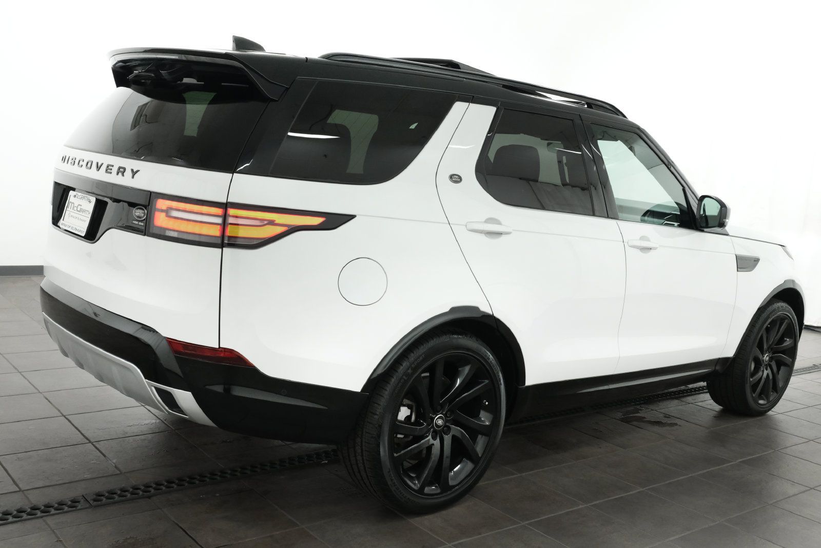 Used 2019 Land Rover Discovery HSE Luxury AWD/4WD image 7
