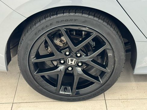 Used 2025 Honda Civic Sport image 35