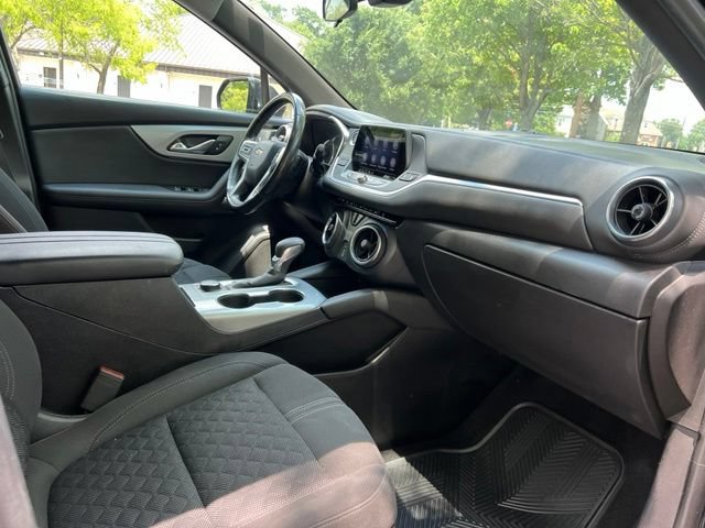 Used 2021 Chevrolet Blazer LT FWD image 19
