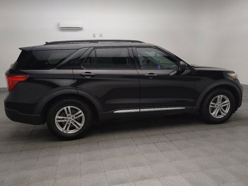 Used 2020 Ford Explorer XLT w/ Equipment Group 202A RWD image 10