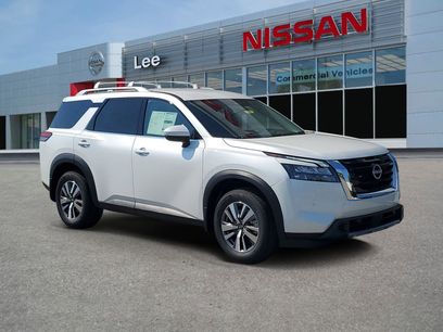 New 2025 Nissan Pathfinder SL