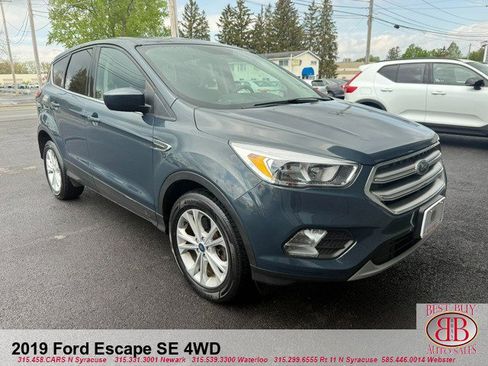 Used 2019 Ford Escape SE AWD/4WD image 1