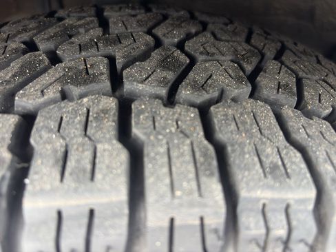 Used 2024 Toyota Prius LE image 10