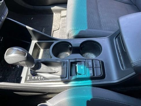 Used 2019 Hyundai Tucson Value FWD image 19