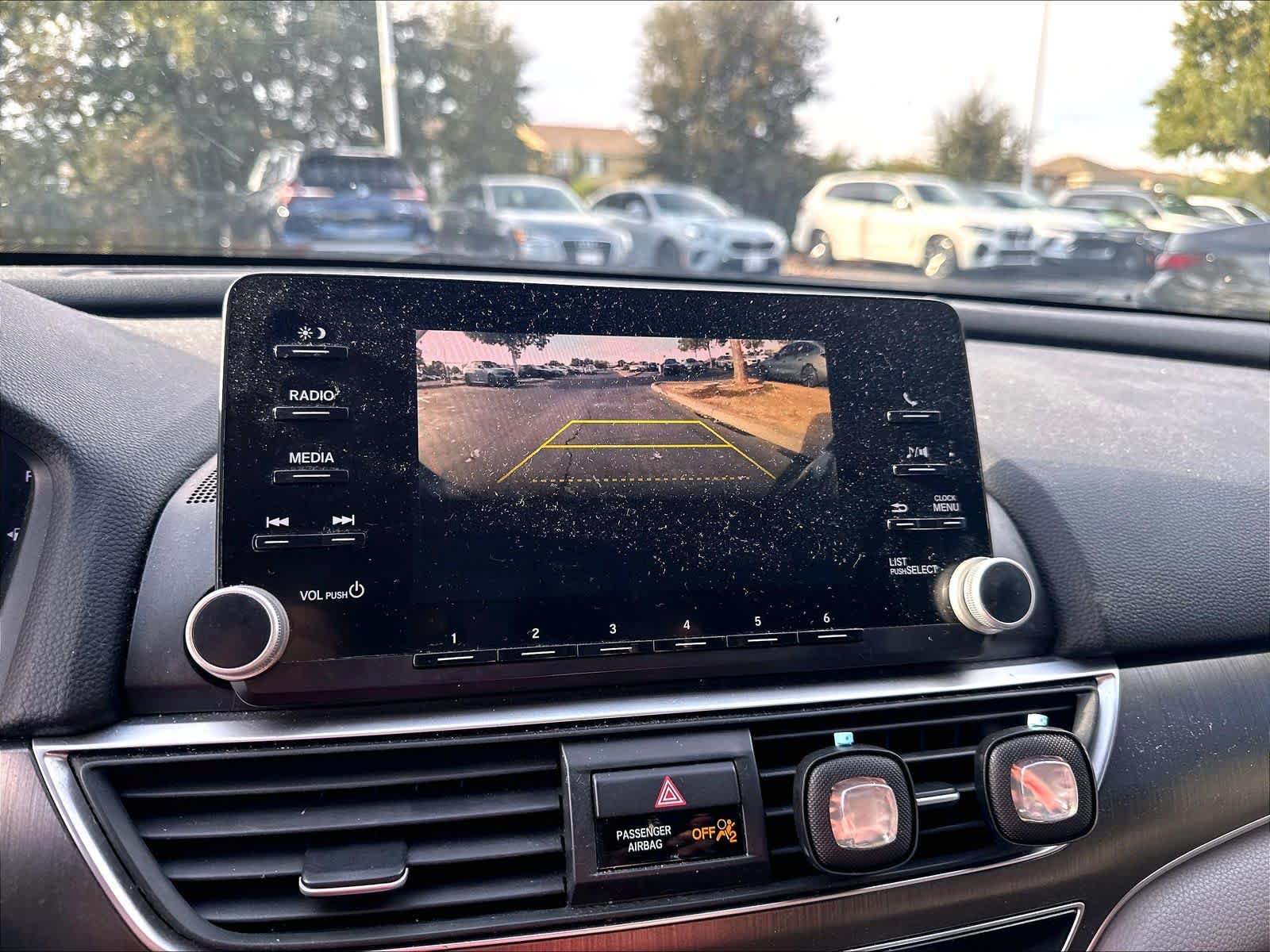 Used 2018 Honda Accord LX image 17