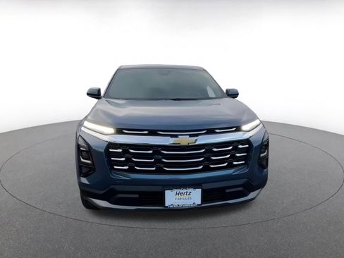 Used 2025 Chevrolet Equinox LT image 4