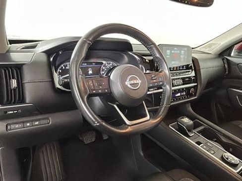 Used 2022 Nissan Pathfinder SL w/ SL Premium Package AWD/4WD image 13