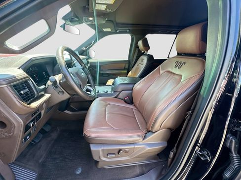 Used 2023 Ford Expedition King Ranch AWD/4WD image 23