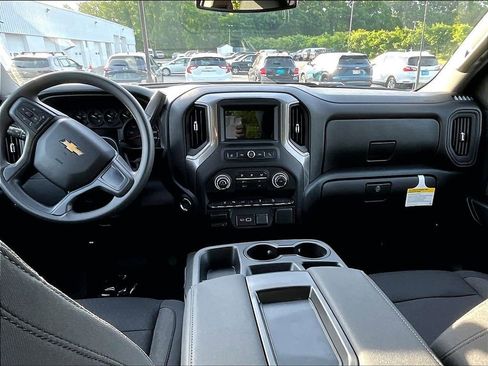 New 2026 Chevrolet Silverado 2500 Custom w/ Custom Value Package AWD/4WD image 12