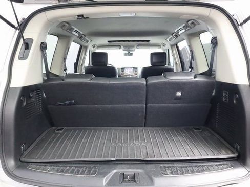 Used 2020 Nissan Armada Platinum w/ Captain's Chairs Package image 29