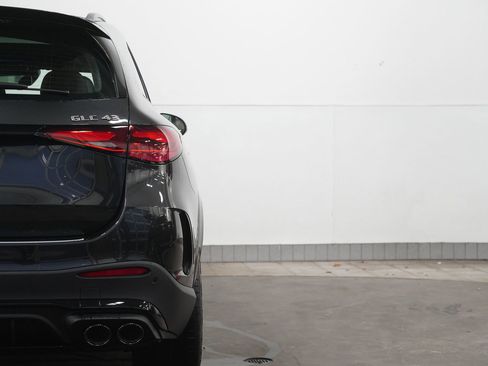 New 2026 Mercedes-Benz GLC 43 AMG 4MATIC image 15