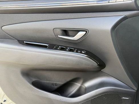 Used 2022 Hyundai Tucson Limited FWD image 19