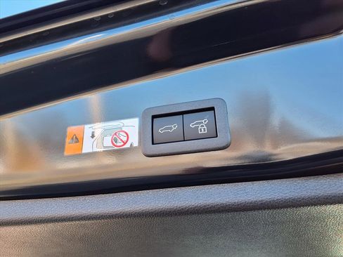 New 2026 Toyota Corolla Cross XLE w/ Convenience Package image 23