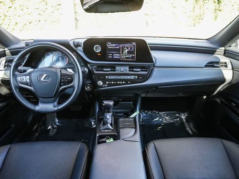 Used 2022 Lexus ES 350 w/ Accessory Package 2 FWD image 12
