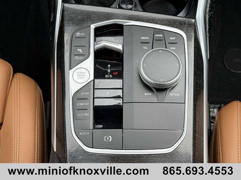 Used 2023 BMW 330i xDrive Sedan w/ Premium Package image 18