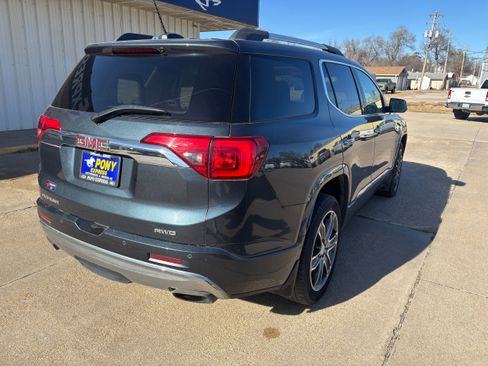 Used 2019 GMC Acadia Denali w/ Technology Package image 3