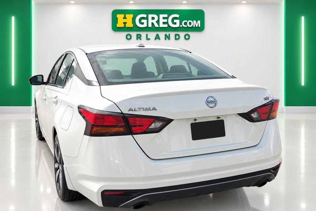 Used 2019 Nissan Altima 2.5 SR FWD image 2