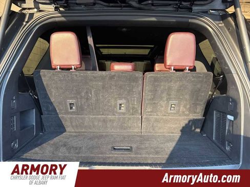 Used 2024 Ford Expedition Limited image 30