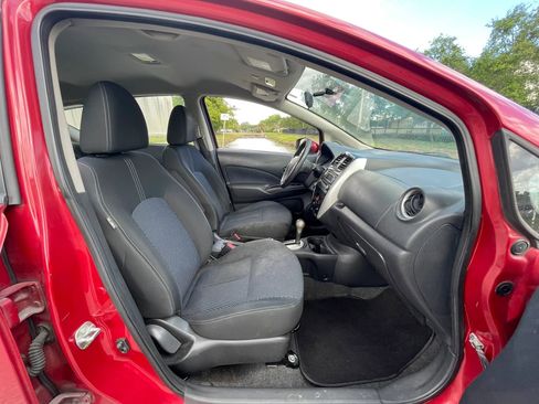 Used 2015 Nissan Versa Note SV image 25