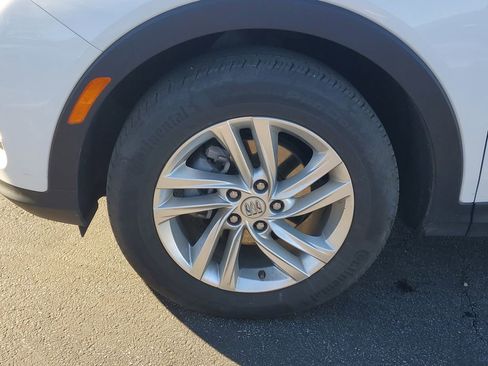 Used 2025 Buick Envista Preferred image 9