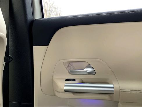 New 2025 Mercedes-Benz GLA 250 GLA 250 image 22