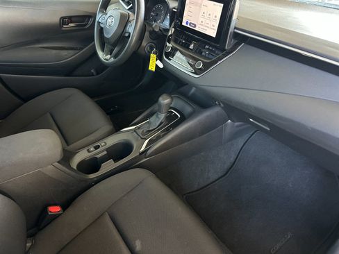 Used 2024 Toyota Corolla LE image 14