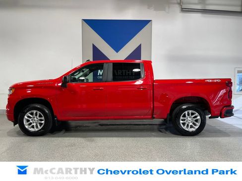 Used 2023 Chevrolet Silverado 1500 RST w/ Convenience Package II AWD/4WD image 8