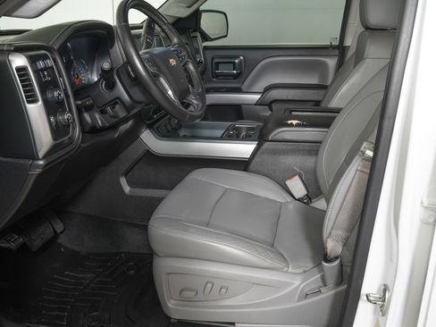 Used 2016 Chevrolet Silverado 1500 LTZ Z71 w/ LTZ Plus Package AWD/4WD image 11