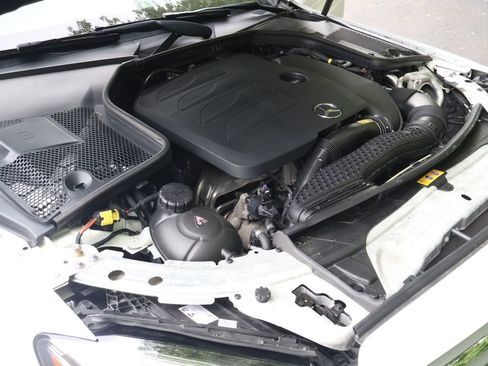 Used 2020 Mercedes-Benz C 300 4MATIC Sedan image 14