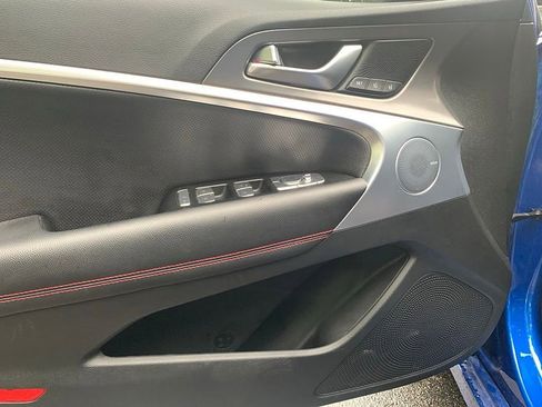 Used 2025 Genesis G70 2.5T w/ Sport Prestige Package RWD image 6