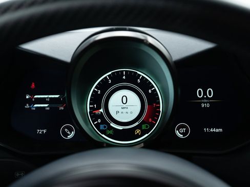 Used 2020 Aston Martin DBS Zagato image 33