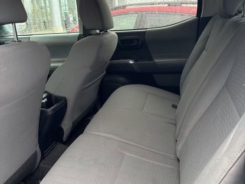 Used 2019 Toyota Tacoma SR5 image 14