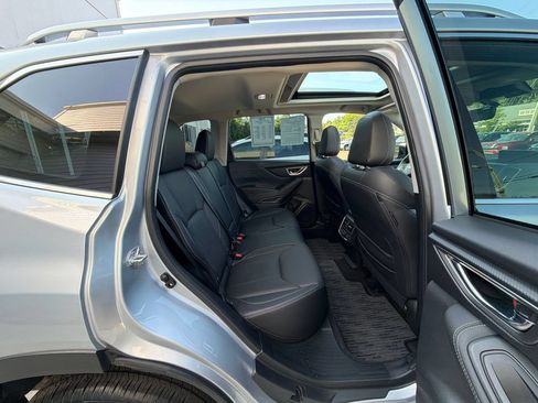 Used 2023 Subaru Forester Touring AWD/4WD image 47